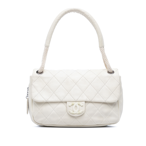Pre-Loved Chanel Quilted Calfskin Expandable Zip Yacht Flap - Picture 1 of 11